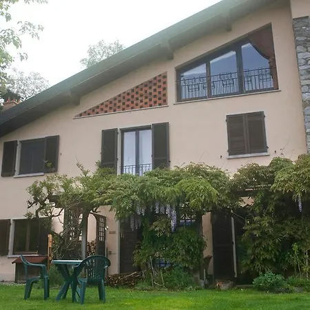 Sacro Monte Bed & Breakfast Orta San Giulio